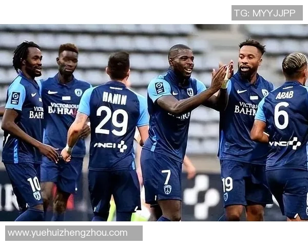 波尔多与勒阿弗尔的激烈对决揭示法甲新赛季的竞争格局与球队实力分析